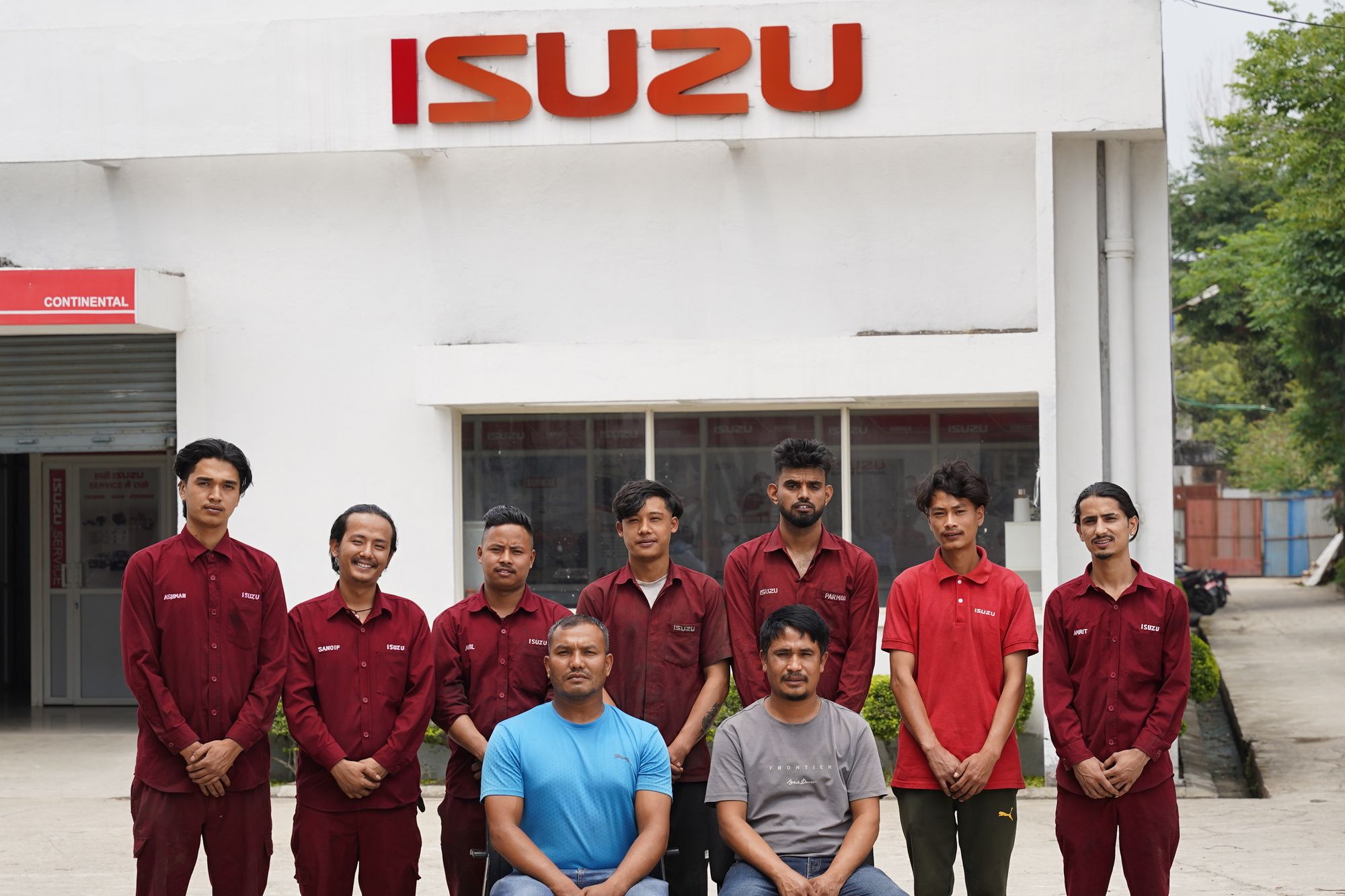 automotive_division_-_isuzu_3.jpg