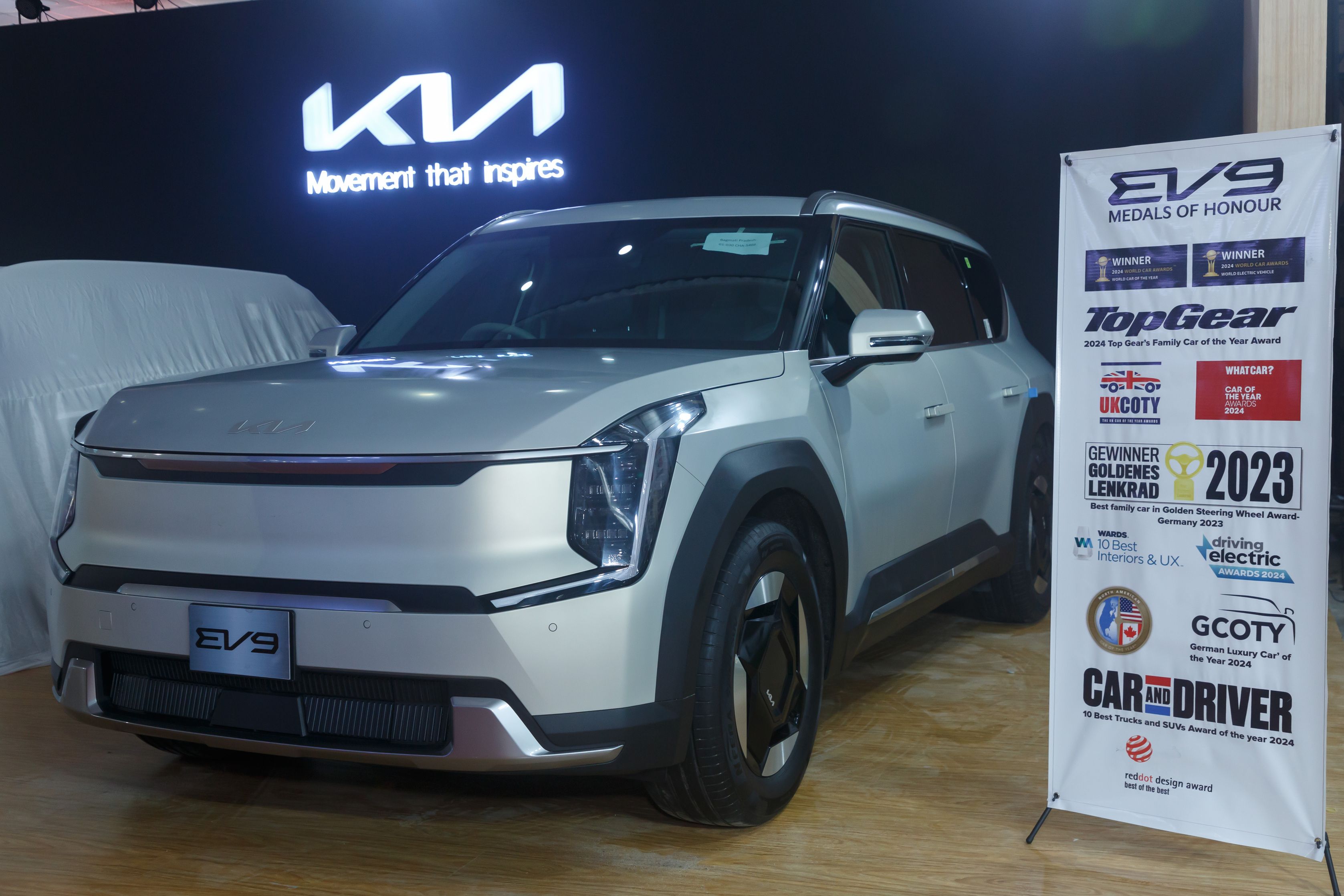 kia_nada_14.jpg - Image